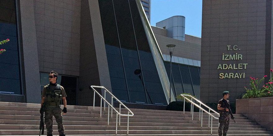 İzmir Merkezli 6 İlde FETÖ Operasyonu: 17 Gözaltı