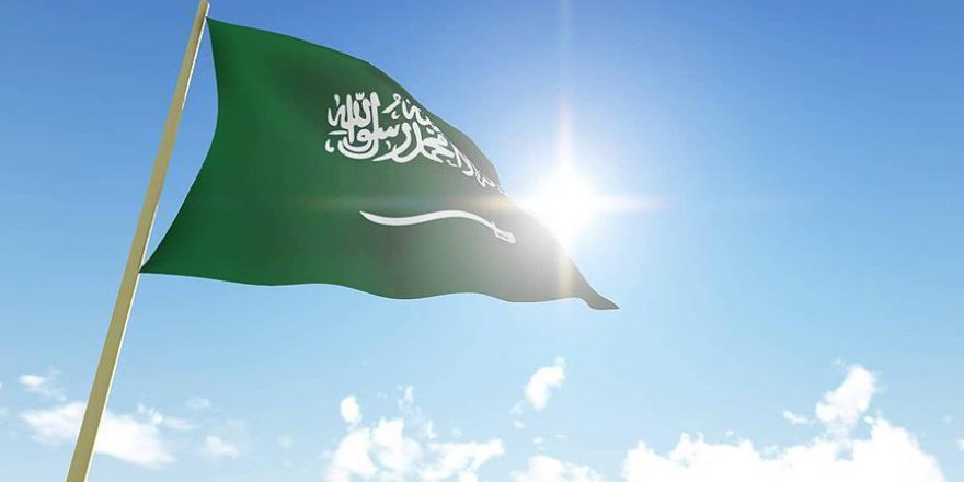 Suudi Arabistan'da Üst Düzey Görevden Almalar