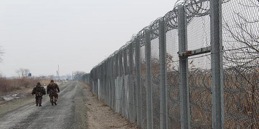 Bir Tel Örgü Yetmedi!