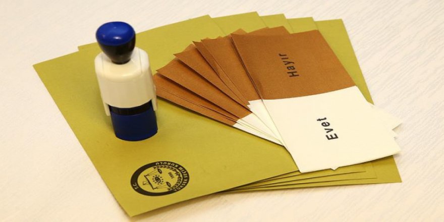 AK Parti, 16 Nisan Referandumu Sonuçları Üzerine Özeleştiri Yapacak mı?