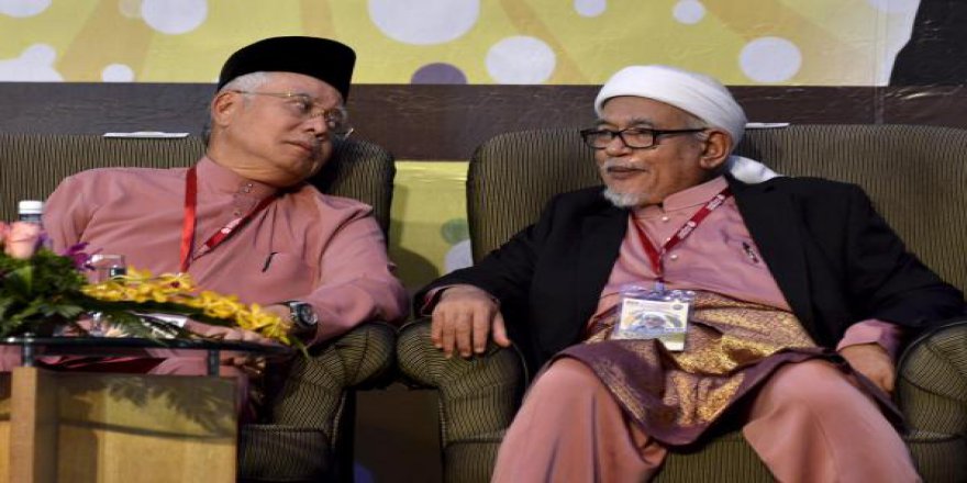 Malezya’da Seçimler Öncesinde İktidar-Muhalefet Ve ‘İslamcı’ Parti