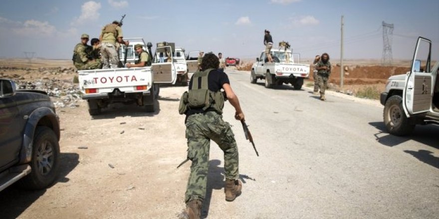 “TSK, Suriye’de Düzenli Ordu Kuracak” İddiası