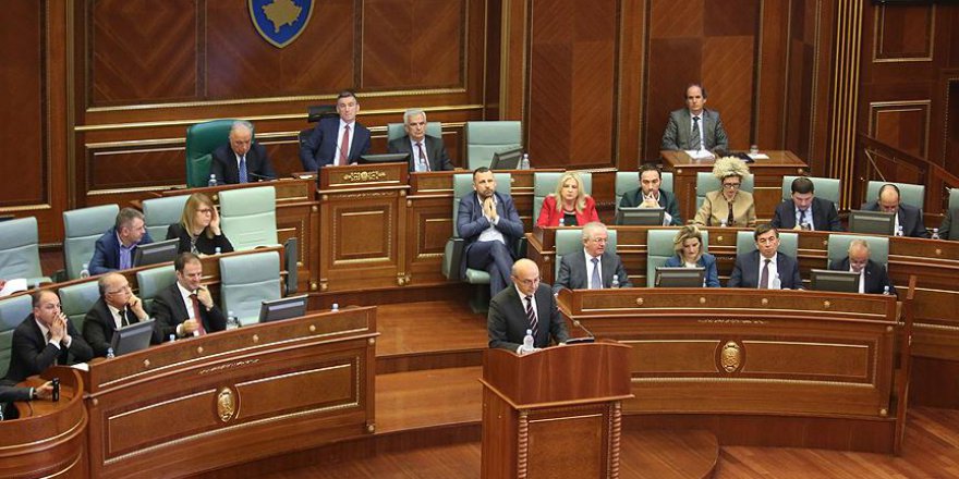Kosova'da Hükümet Güvensizlik Oylamasıyla Düşürüldü