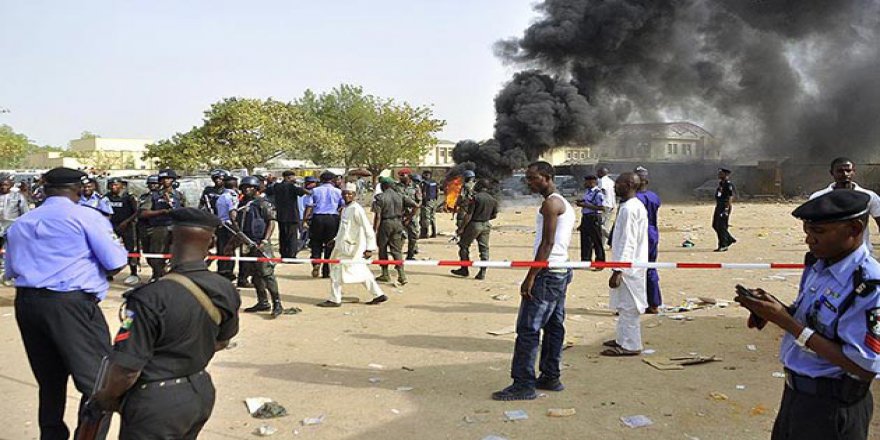 Nijerya'da Camiye Saldırı: En Az 20 Ölü