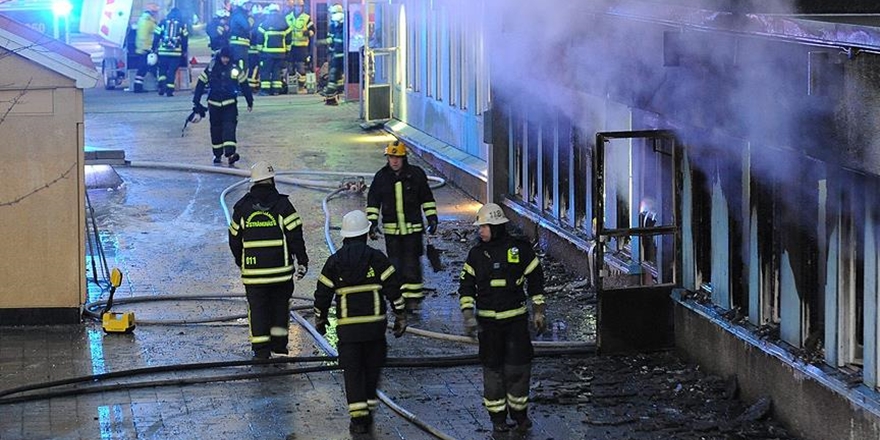 İsveç’te Mülteci Yurdu Yandı!