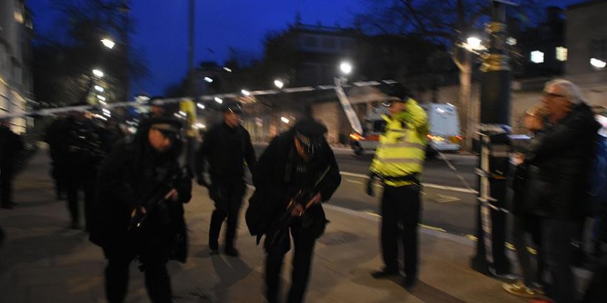 İngiltere'deki Manchester Arena'da 'Patlama': 19 Ölü