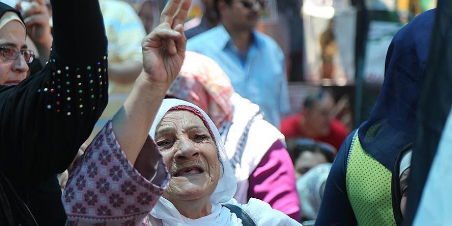 Filistinli Esirlerin Aileleri Çifte Sevinç Yaşıyor