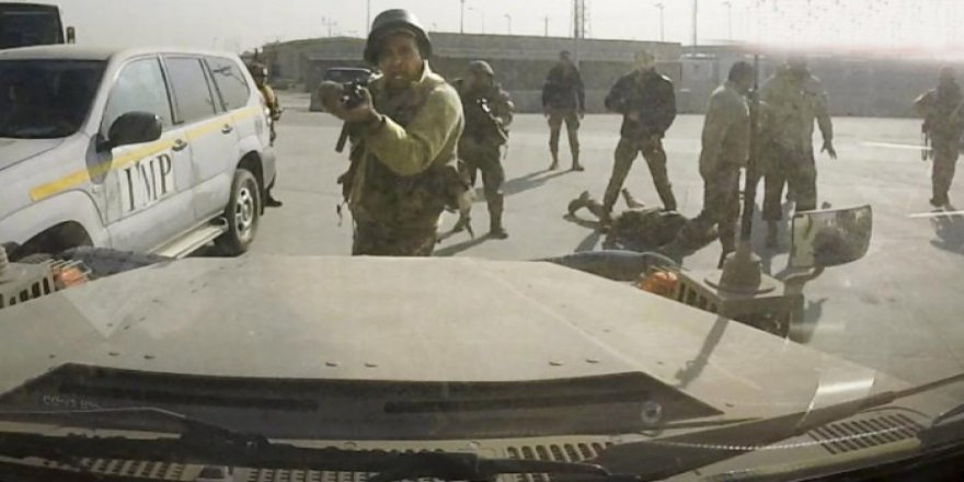 Afganistan'da Alman Askerlere 'Meydan Dayağı'