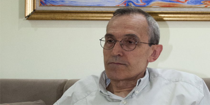 Fikrin Sevdalıları ile Çıkarcıları