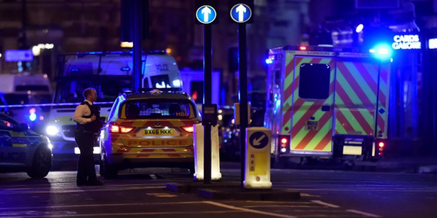Londra'da Sivilleri Hedef Alan Aşağılık Bir Saldırı Daha!