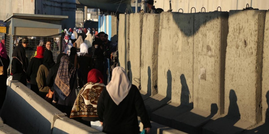 Filistinli Kadın Mahkumlara 14 Yaşında Bir Kız Daha Eklendi