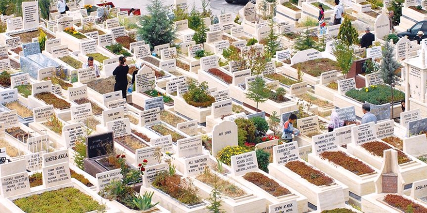 Türkiye’de Geçen Yıl 422 Bin 135 Kişi Öldü