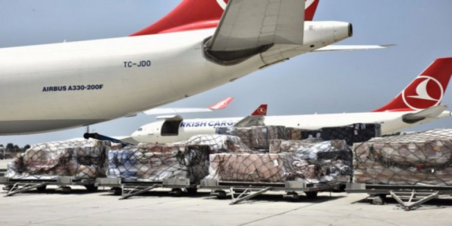 Türkiye’den Katar’a 5 Günde 15 Uçak Yardım Gitti