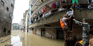 Çin’in Güneyi Sular Altında: En Az 15 Ölü
