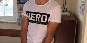 Erzurum'da 'Hero' Yazılı Tişört Giyen 2 Kişiye Gözaltı