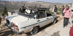 Siyonist Yerleşimciler Filistinlilerin Araçlarını Yaktı!