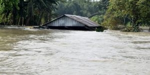 Mumbai Batıyor, Herkesin Gündeminde Houston Var!