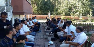 Tatvan Özgür-Der’de Bayramlaşma ve Kurban Eti Dağıtımı