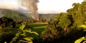 Ordu ve Çeteler Arakanlılara Ait Evleri Yakmayı Sürdürüyor!
