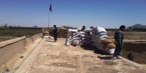 Afganistan'da Taliban Karakola Saldırdı