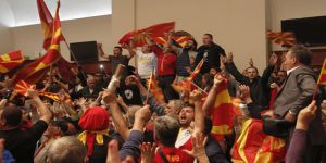 Makedonya'da Muhalefete "Dokunulmazlık Kaldırılması" Kararı