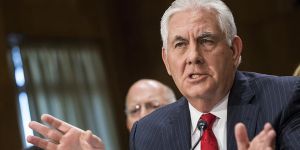 Trump, Dışişleri Bakanı Rex Tillerson’ı Görevden Aldı