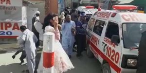 Pakistan’da Kiliseye Canlı Bomba Saldırısı: 9 Ölü!