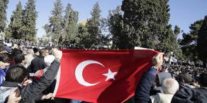İsrail'in Gözaltına Aldığı 3 Türkiyeli Mahkemeye Çıkarılacak
