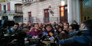 İspanya'da İfade Vermeyi Reddeden Siyasetçiler Gözaltında