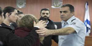 Filistin'in Cesur Kızı Ahed’in Twitter Hesabı Kapatıldı