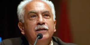 Pelikancıların Kahramanı Perinçek: Erdoğan, Esed ile İşbirliği Yapmıyorsa İstifa Etsin!