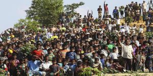 Bangladeş'e Sığınan Arakanlı Müslümanların Sayısı 700 Bine Yaklaştı