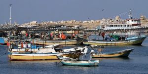 İran, Katarlılara Ait İki Balıkçı Teknesini Durdurdu!
