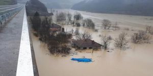 Bartın'da 300 Kişiye İki Gecedir Ulaşılamıyor