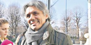 İş Adamı Raşid Nekkaz Peçe Yasağına Kalkan Oldu!