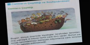 Bu Hakaretamiz "Nuh'un Gemisi" Karikatürünün Biyoloji Ders Kitabında Ne İşi Var?