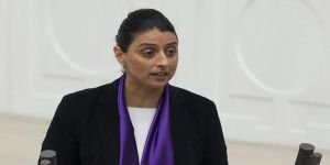 HDP'li Feleknas Uca Hakkında 4 Suçtan 2 Ayrı Fezleke