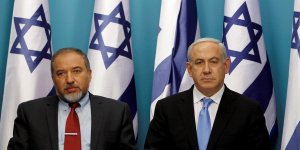 Netanyahu'ya Rüşvet ve Yolsuzluktan Yargılama Kararı