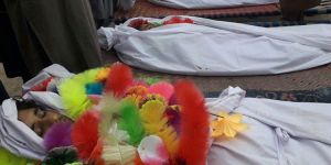 Taliban’dan Medrese Katliamı Mağdurlarına Maddi Destek