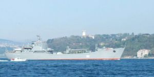 Rus Askeri Gemileri Çanakkale Boğazı'ndan Geçti