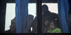 Yermük Kampı Anlaşması Kapsamında Tahliyeler Başladı