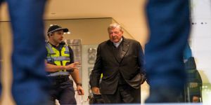 Avustralya Kardinali Pell İki Ayrı İstismar Davasında Yargılanacak