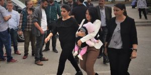 6 Aylık Bebeğiyle Cezaevine Konulan 'Ayşe Öğretmen' Tahliye Edildi