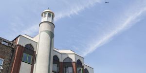 İsveç’te Bir İlçede Cuma Günleri Hoparlörden Ezana İzin