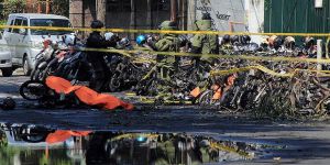 Endonezya’da 3 Kiliseye Bombalı Saldırı: 9 Ölü, 40 Yaralı