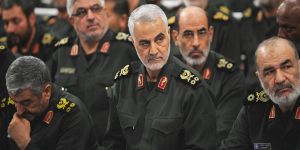 Kasım Süleymani Irak’ta Protesto Edildi