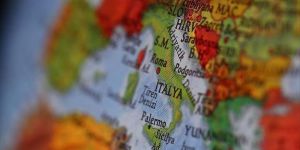 İtalya'da İslam Merkezine İslamofobik Saldırı