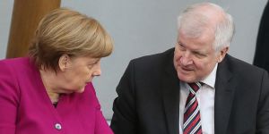 Almanya Hükümetinde Mülteci Çatlağı Büyüyor