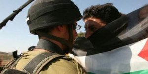 İşgal Güçleri 13 Filistinliyi Gözaltına Aldı