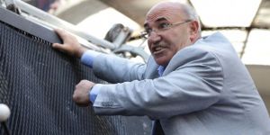 CHP'li Tanal Teselliyi Seçmeni Aşağılamakta Buldu!